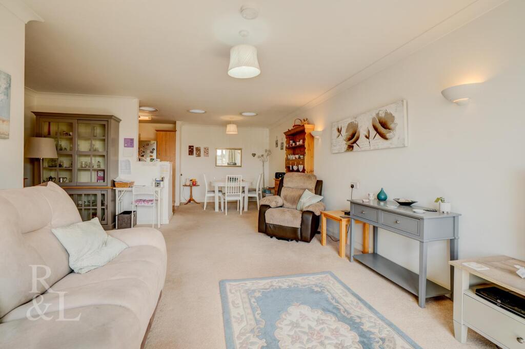Apartment in Nottingham - More