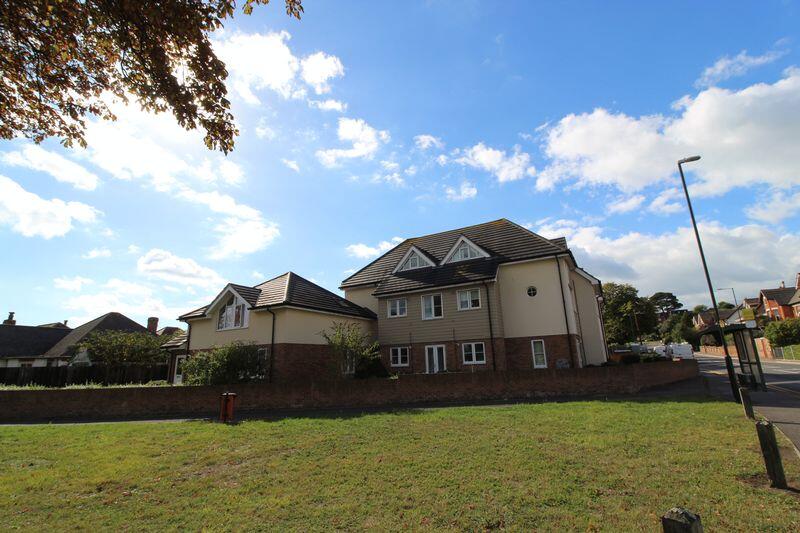 Main image of property: 1a Broadway, Southbourne