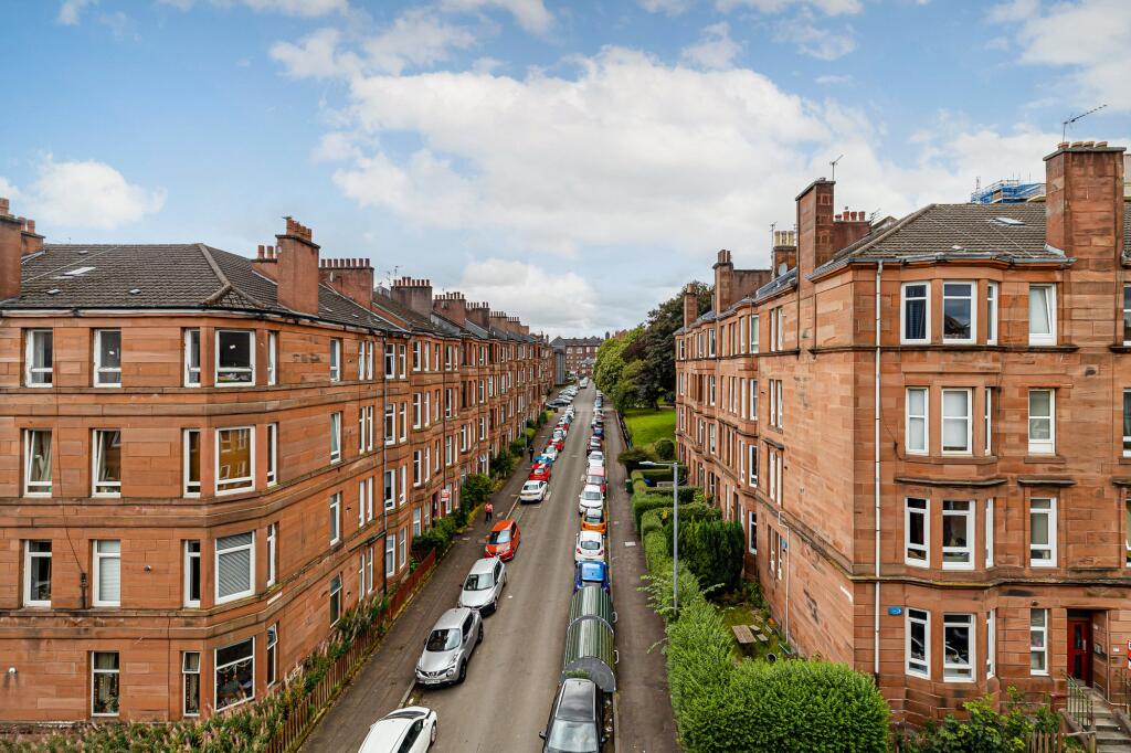 Apartment in Glasgow - More