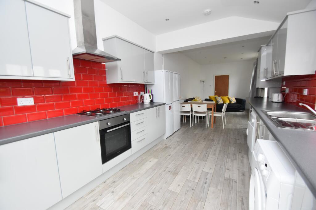 House in Cardiff, Cathays - View 5