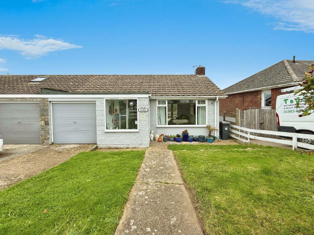 Main image of property: Main Road, Havenstreet