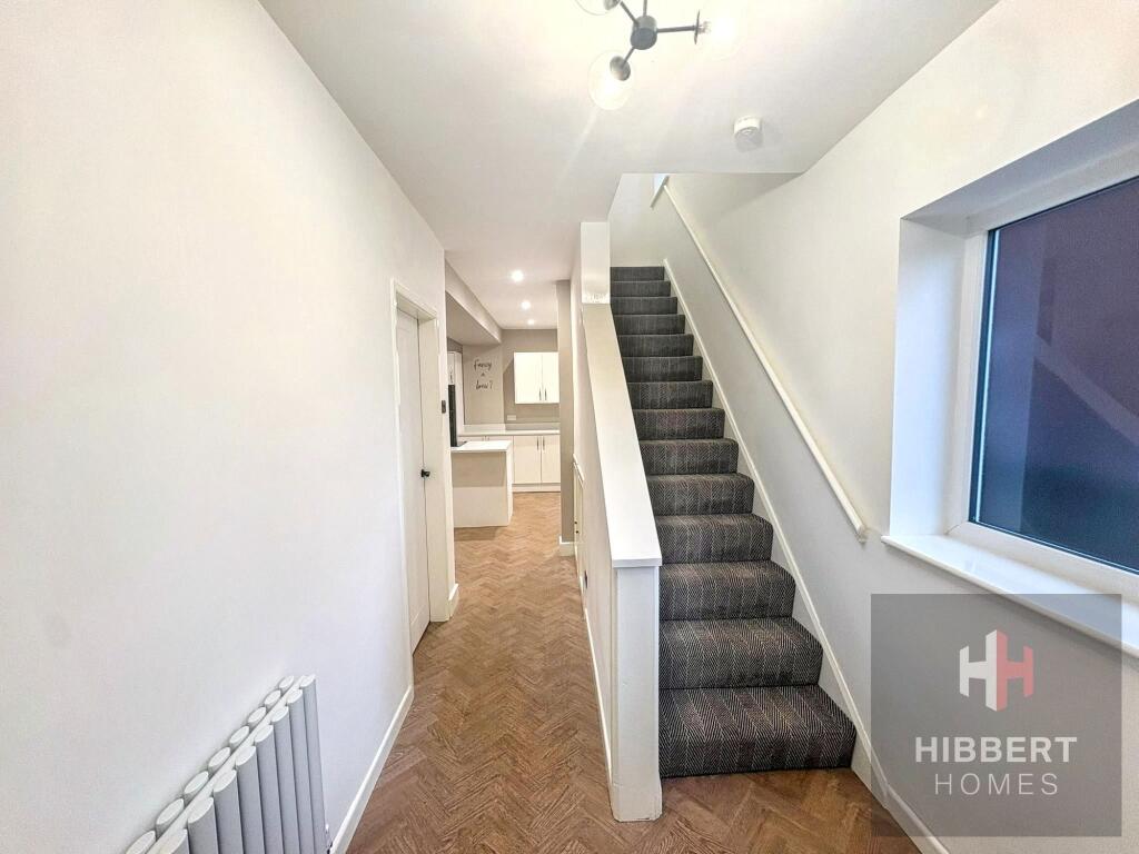 House in Stockport - View 3