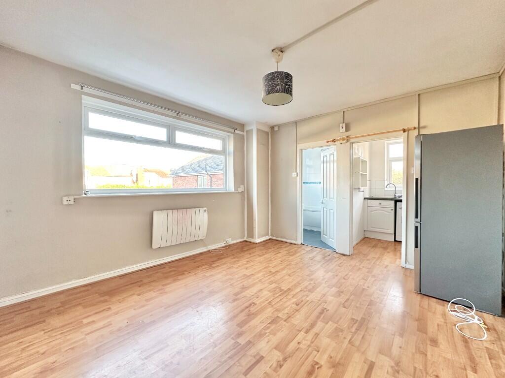 Old Hall Road, Sale, Greater Manchester, M33 photo 3