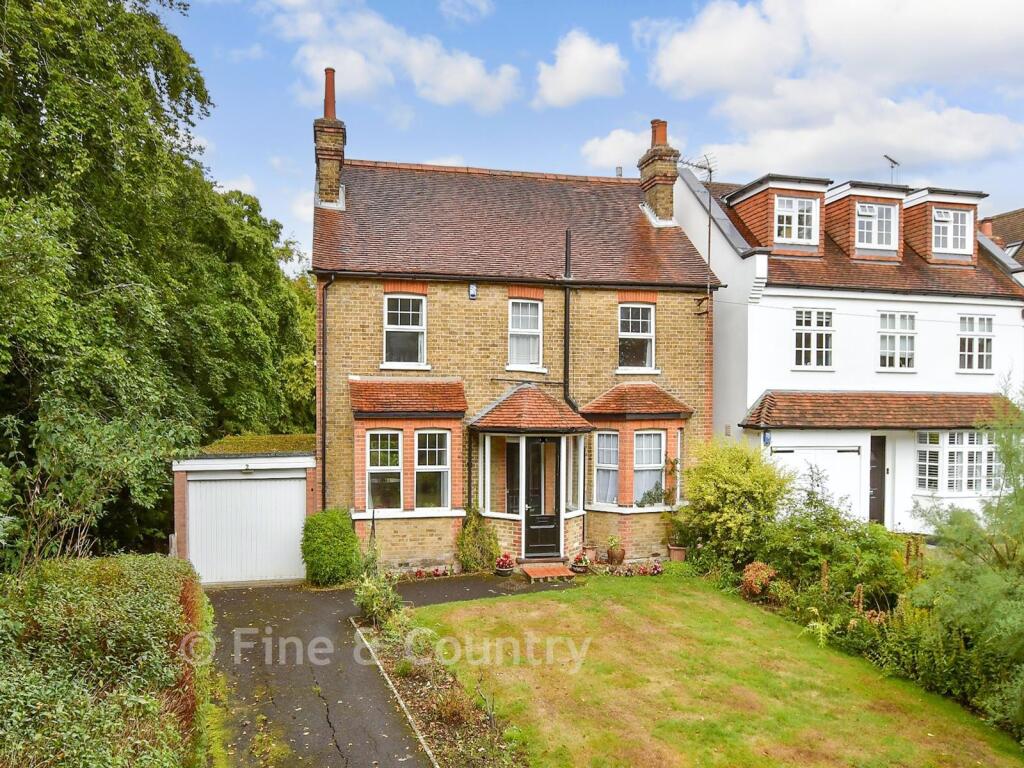 Main image of property: Baldwins Hill, Loughton, Essex