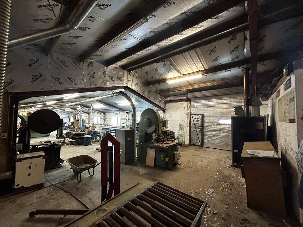 Photo 3. Front section of workshop.