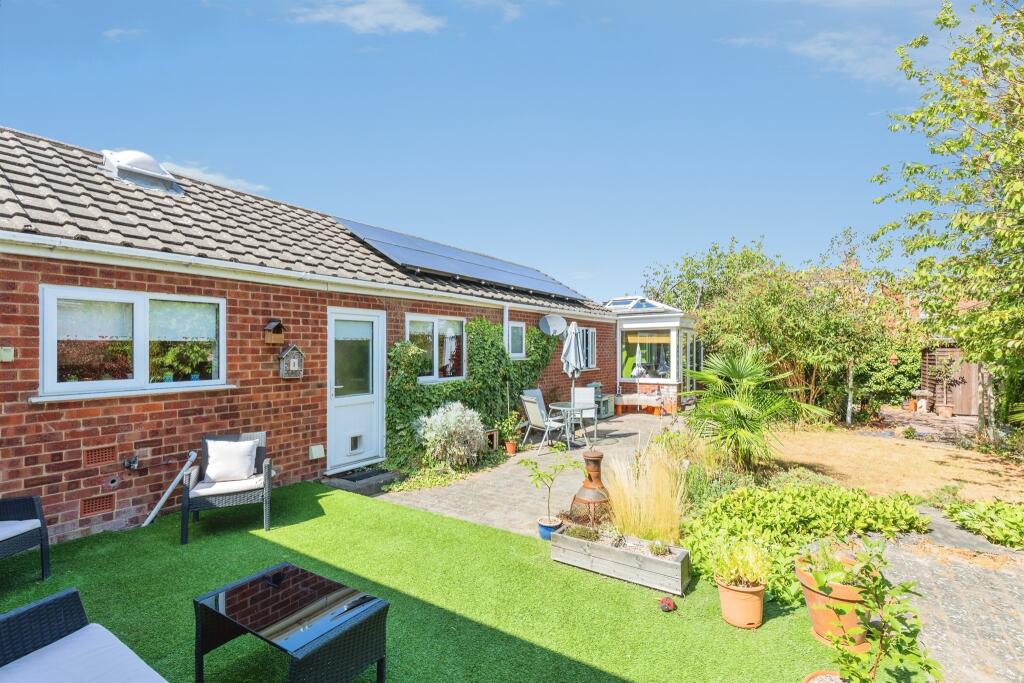 House in Hampton Magna, Budbrooke - View 5