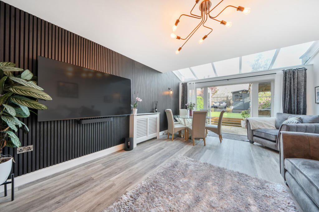 House in Orpington, Broom Hill, Ramsden - View 2