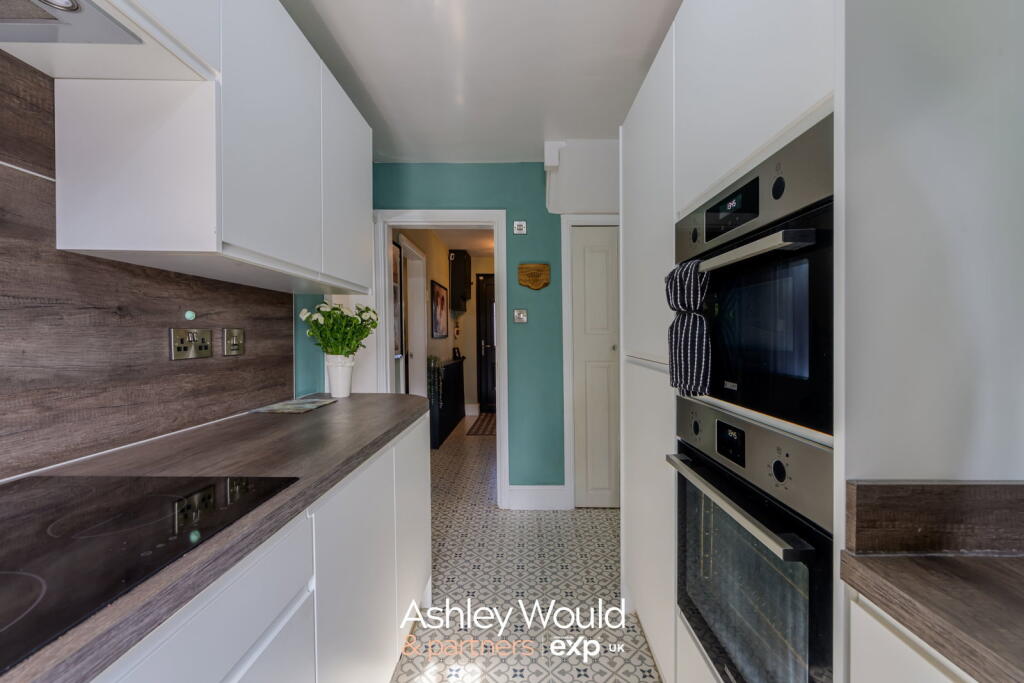 House in Sandwell, West Midlands - View 5
