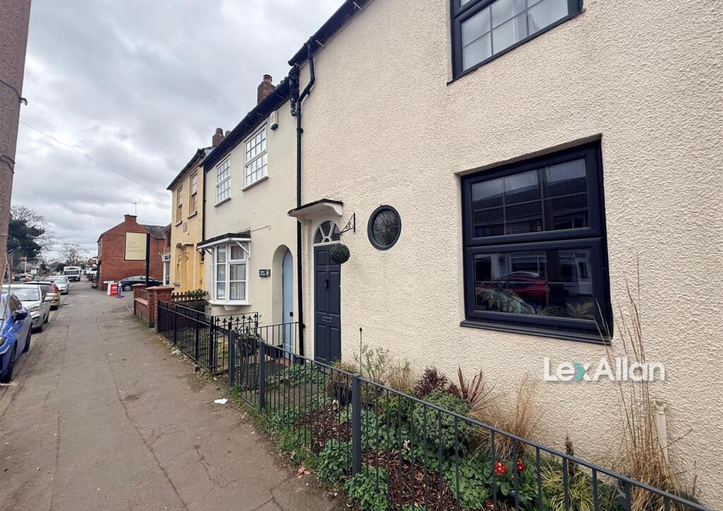 Main image of property: Enville Road, Kingswinford