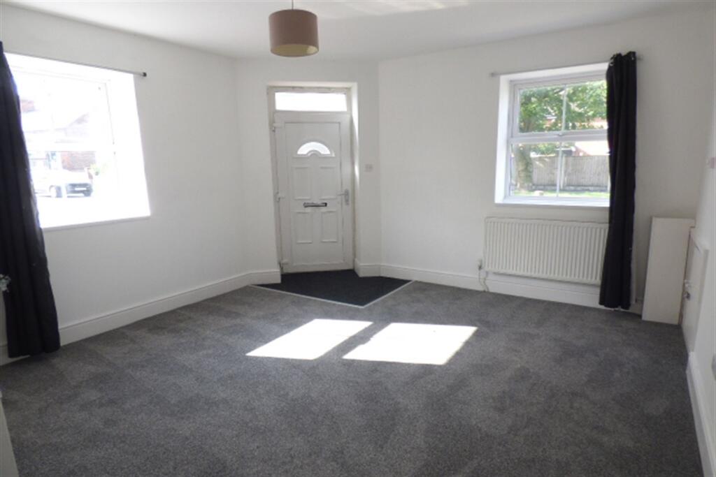127, Middlewich Road, Northwich,  CW9 7BY photo 2
