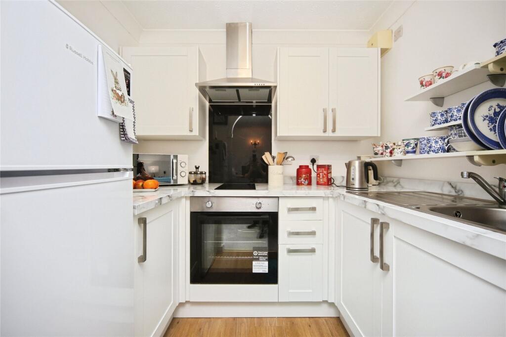 Additional image 2 of Malin Court, Alcester