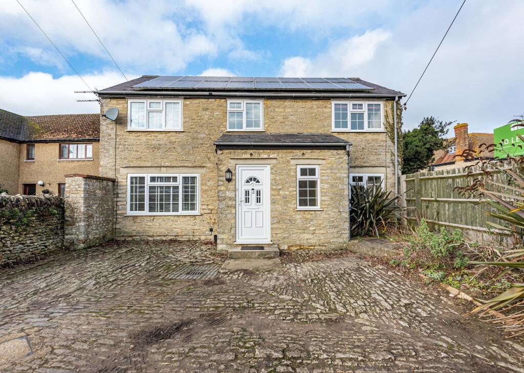 Main image of property: Station Road, Launton, OX26