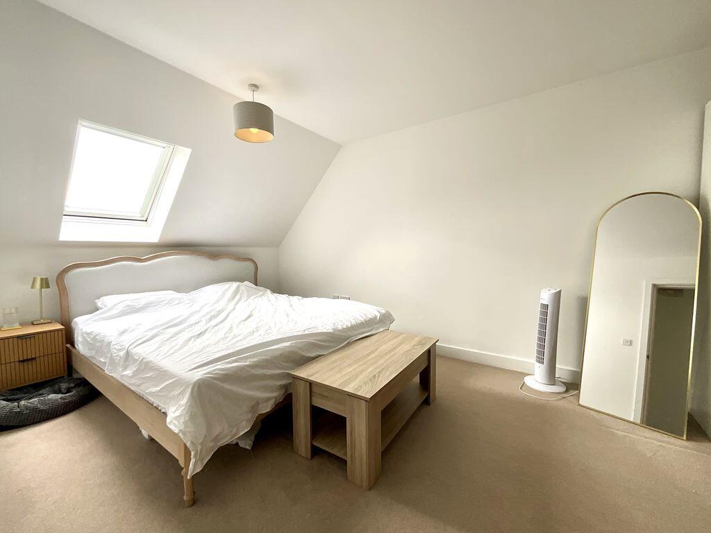 House in Christchurch, Pokesdown, Bournemouth - More