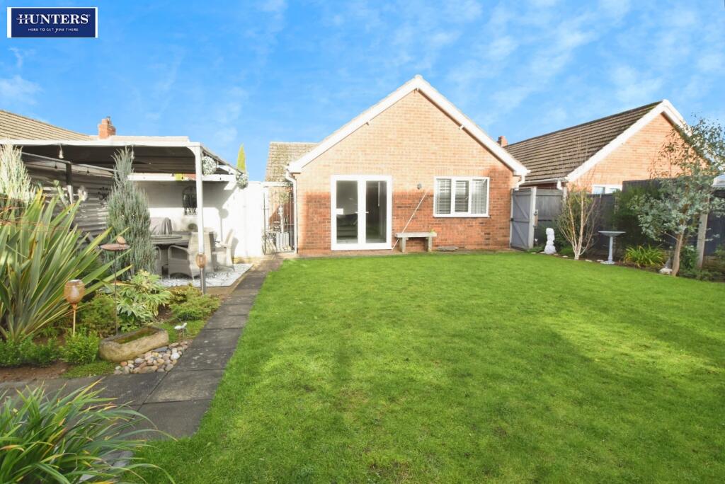 3-bed bungalow on Middleton Road, Scunthorpe, £220,000