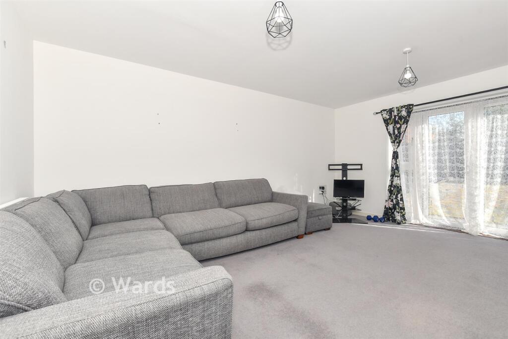 House in Tonbridge - More