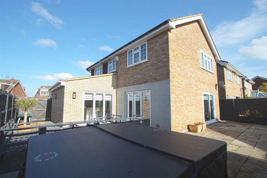 Main image of property: Hillhouse Close, Billericay