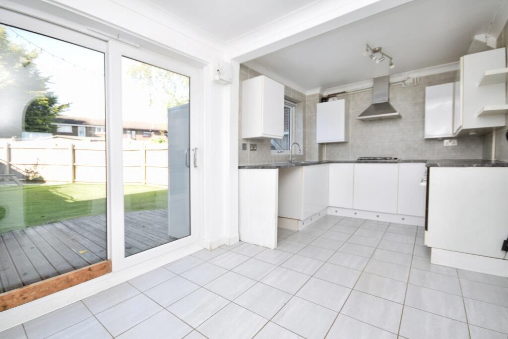 House in Uttlesford, Pleasant Valley, Saffron Walden - More