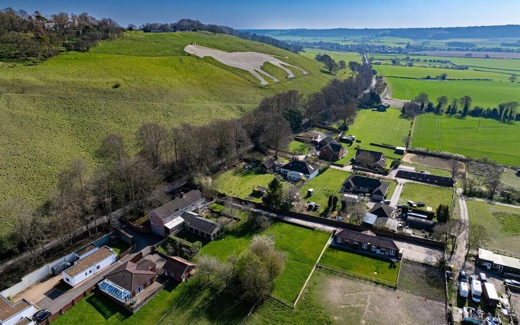 Main image of property: Dagnall Road, Dunstable