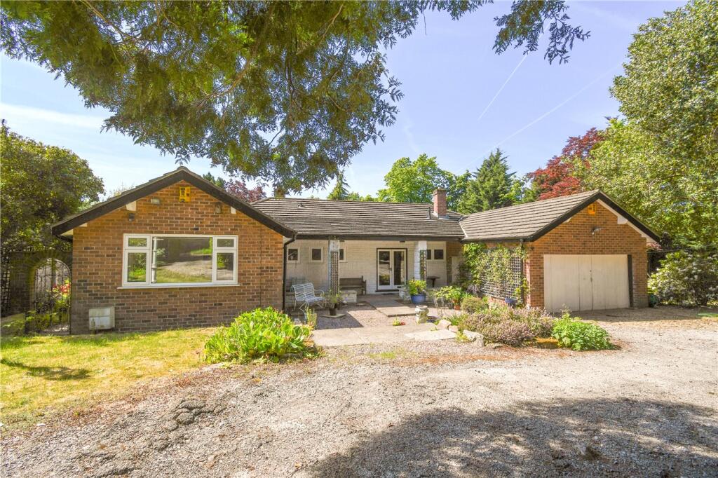 Main image of property: Vyner Road South, Noctorum, Wirral