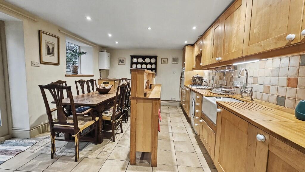 House in Church Stretton, Church Stretton town centre, All Stretton - View 4