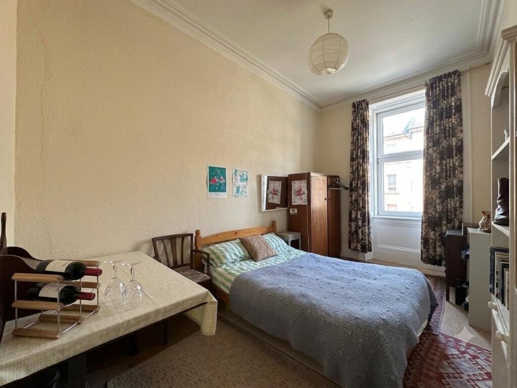 Apartment in Glasgow - View 4