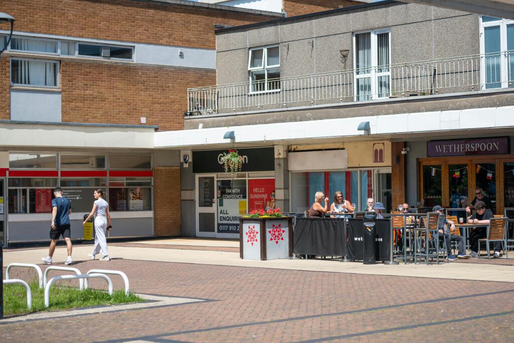 7 South Parade #3.jpg