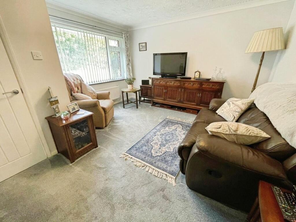 House in Ipswich - View 4