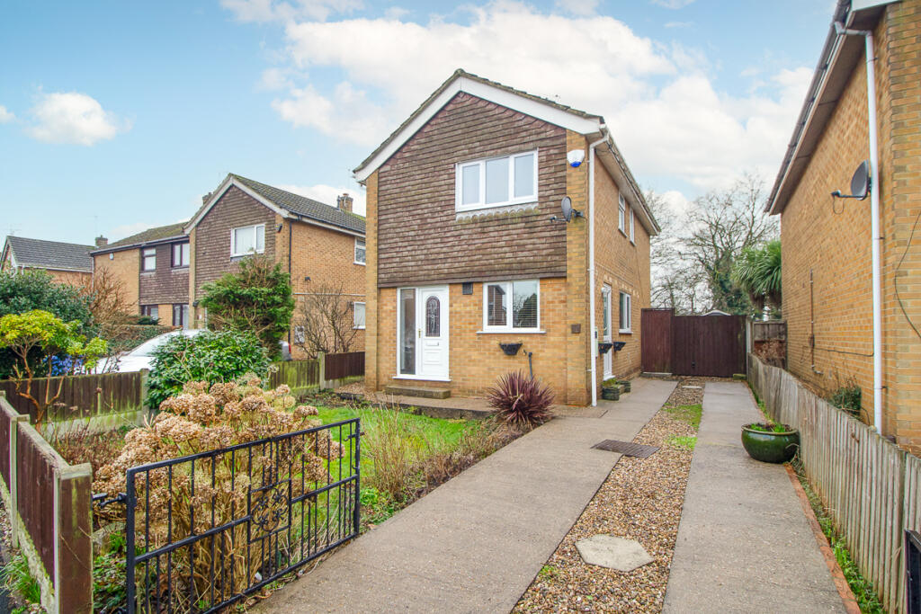 3-bed detached on Keynsham Close, Alvaston, £250,000