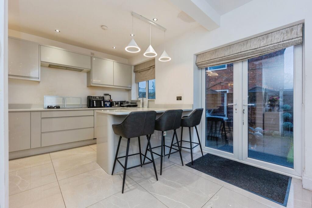 Thirlmere Avenue, Stretford, Lancashire, M32 photo 4