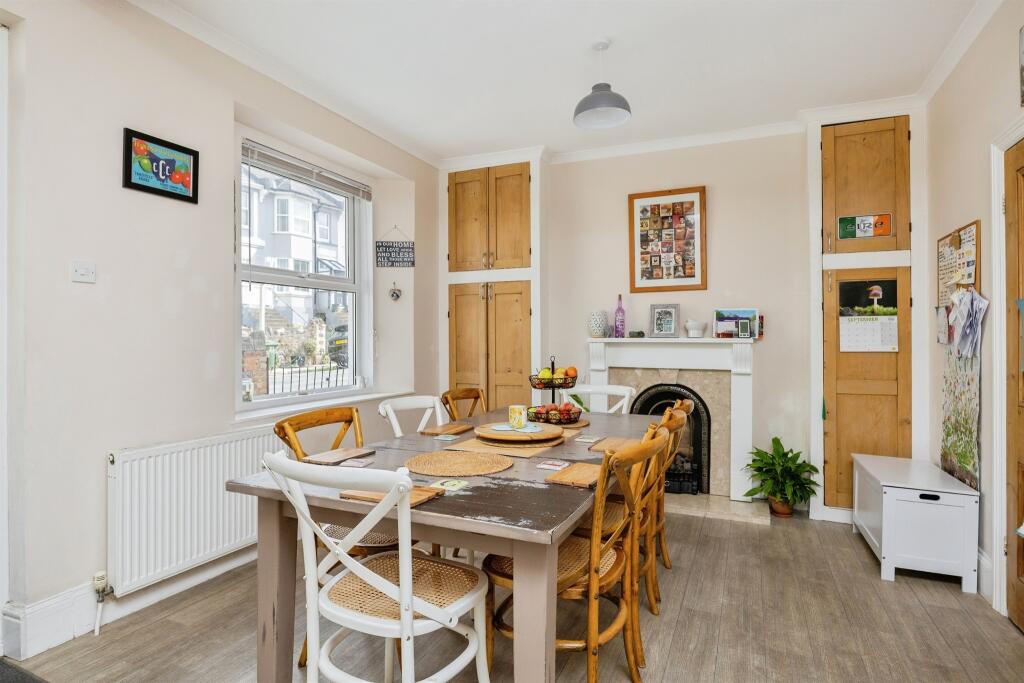 House in Torquay, Torbay - View 5