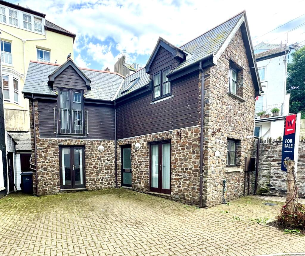 2-bed detached on Mill Head, Ilfracombe, Devon, EX34, £250,000