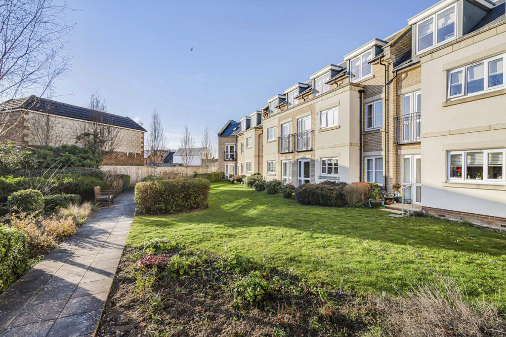 Linden Lodge, Bicester, OX26