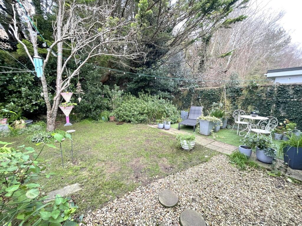 Additional image 16 of South Western Crescent, Lilliput, Poole, BH14