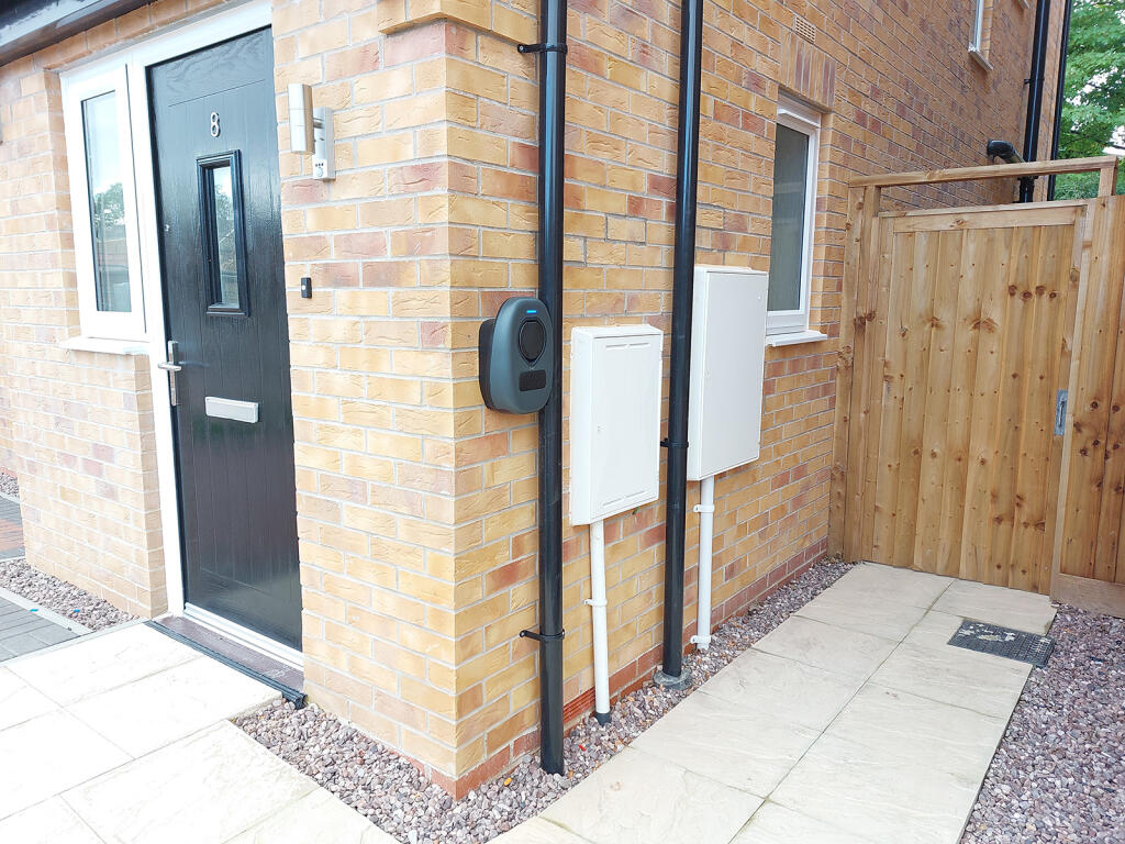 House in Ripley - View 5