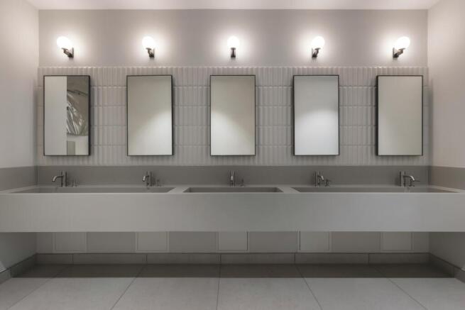 210 Pentonville  WCs.jpg