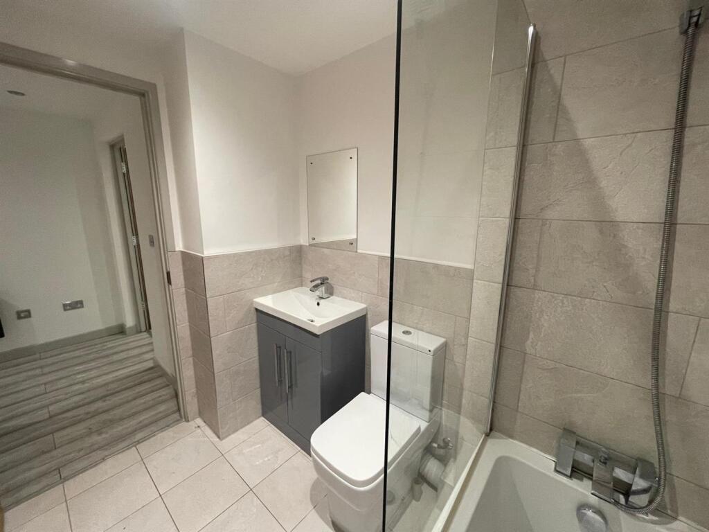 Apartment in Telford - View 4