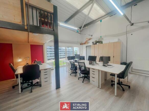 5 Office 5.jpg