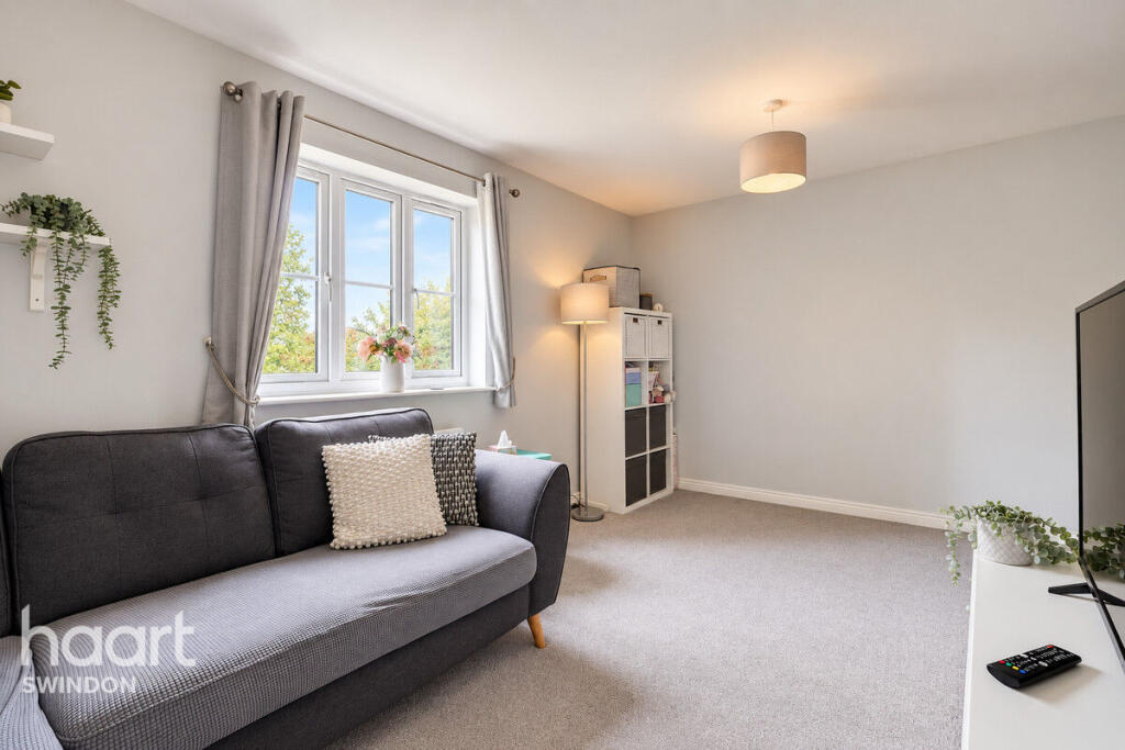 Apartment in Swindon - View 4
