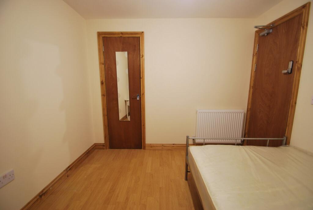 House in Cardiff - More