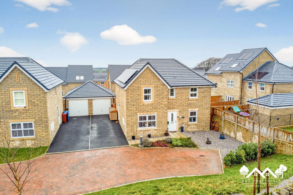 Main image of property: Wood Avens Close, Feniscowles, Blackburn, BB2