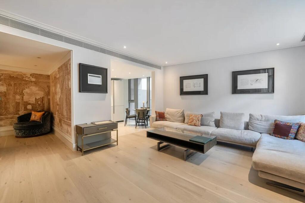 Apartment in London - View 2
