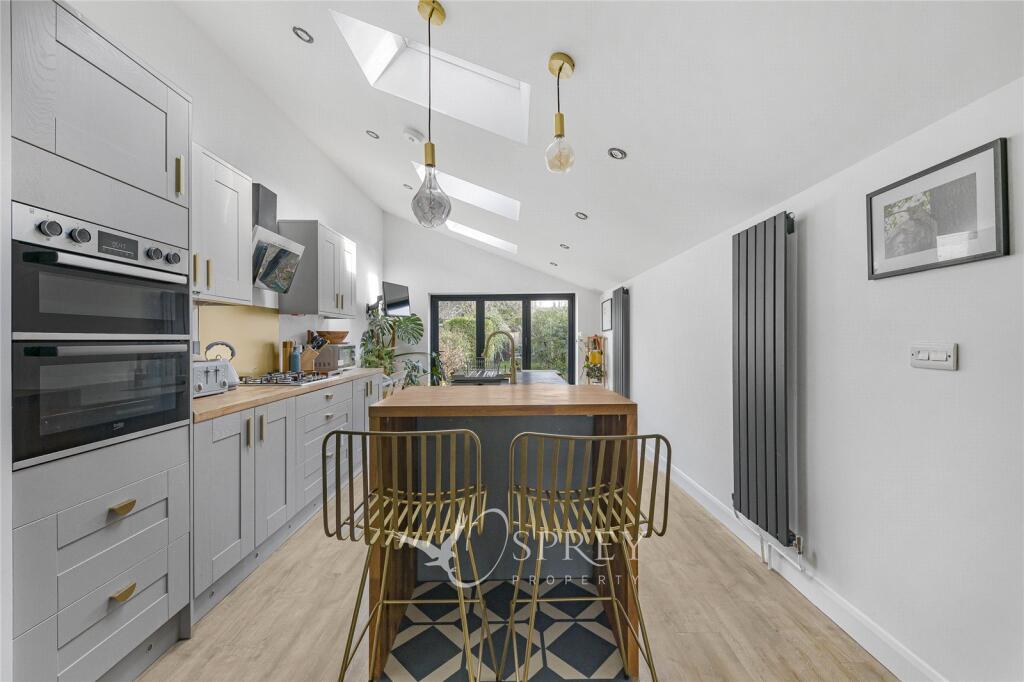 Main image of property: East Road, Oundle, Northamptonshire, PE8