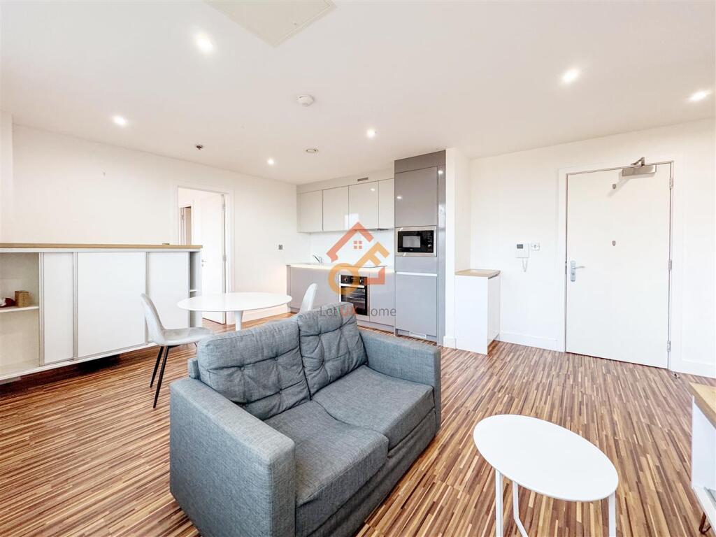 Apartment in Manchester - View 4