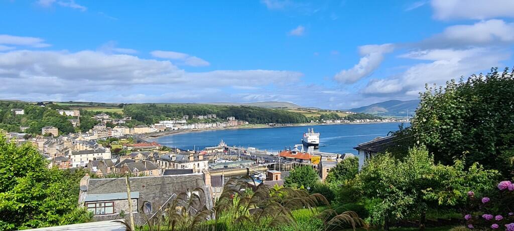 Apartment in Buteshire, Argyll and Bute - View 3