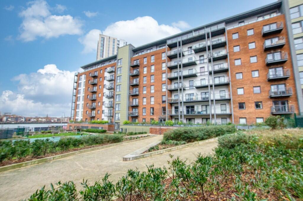 Main image of property: Denyer Walk, Southampton, Hampshire, SO19