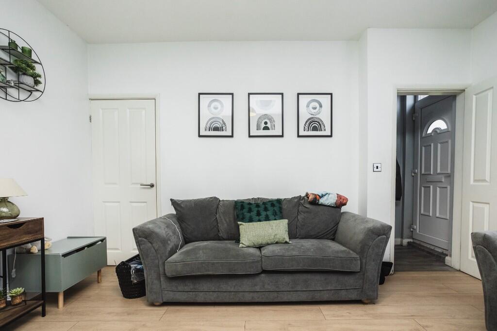 House in Doncaster, Instoneville, Askern - View 5