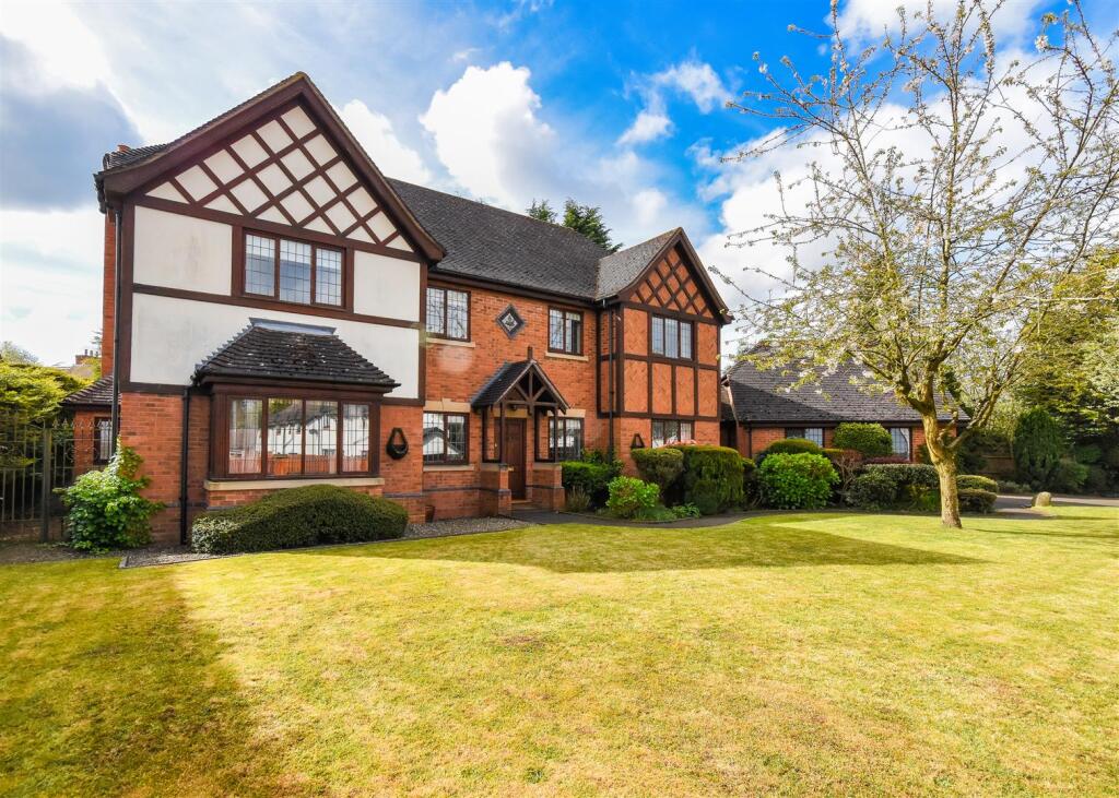 Main image of property: Keepers Lodge, Popes Lane, Tettenhall