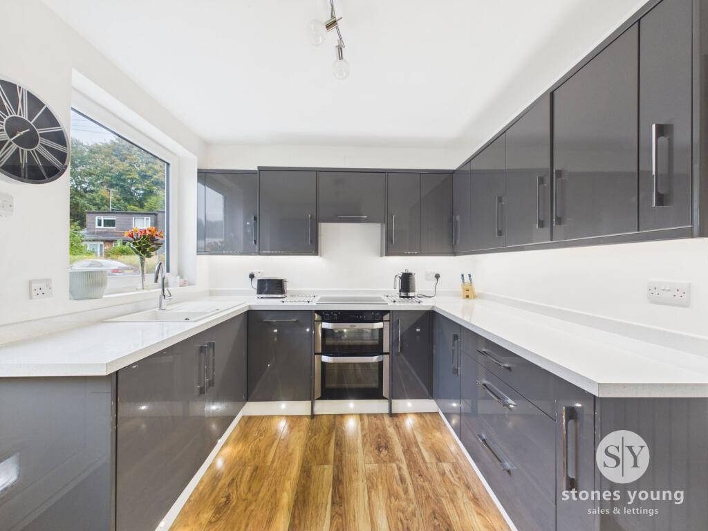 Mayfair Crescent, Wilpshire, BB1 photo 3