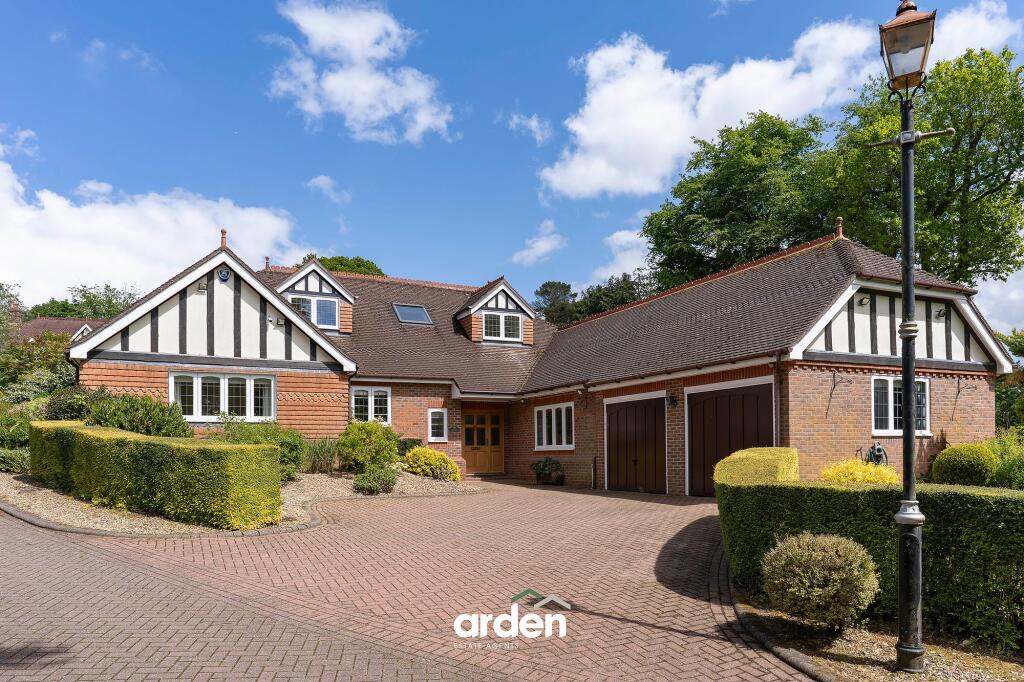 Main image of property: The Haven, Barnt Green, B45 8GA
