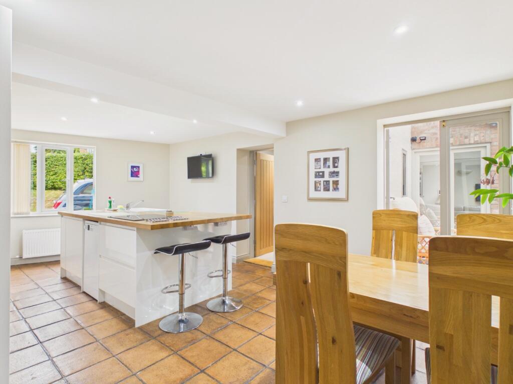 House in York - View 2